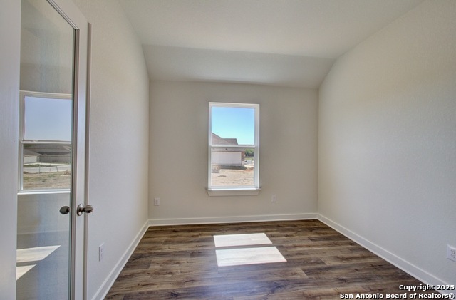 Image 8 of 23 For 225 Red Arrow