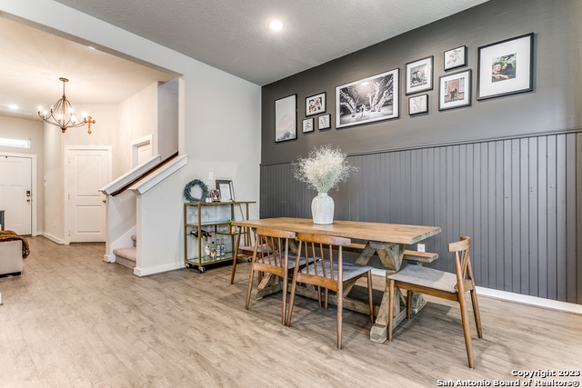 Image 12 of 25 For 14822 Maverick Ave