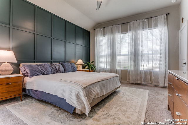Image 17 of 25 For 14822 Maverick Ave