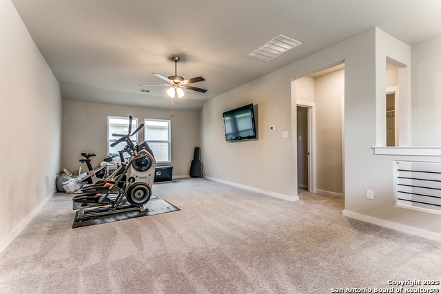 Image 20 of 25 For 14822 Maverick Ave