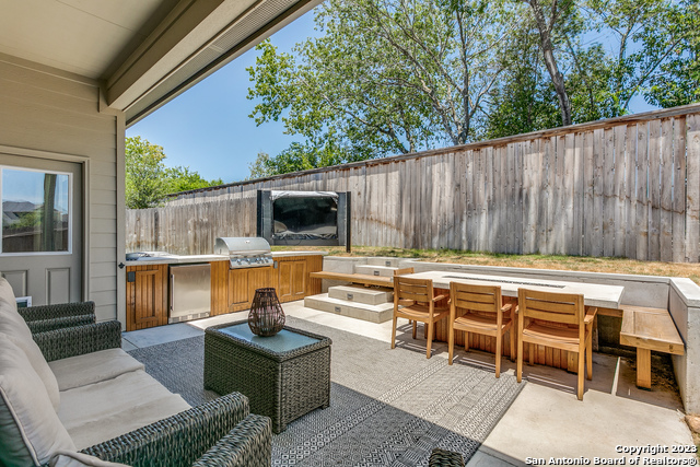 Image 3 of 25 For 14822 Maverick Ave