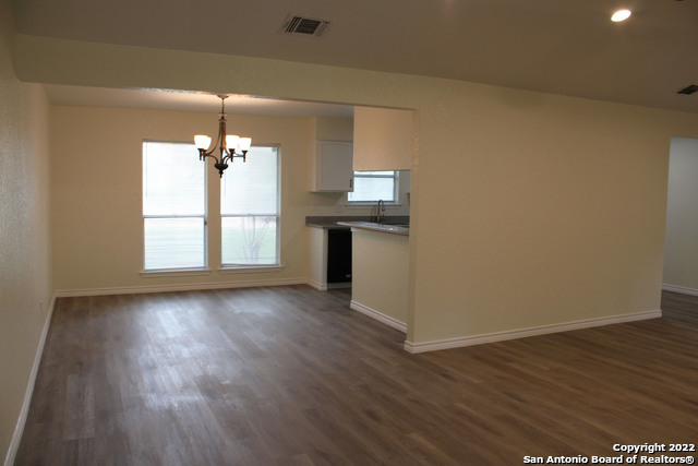 Image 8 of 25 For 13730 Pebble Oak Dr
