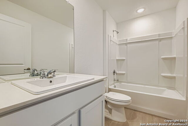 Image 10 of 10 For 1026 Graham Bnd