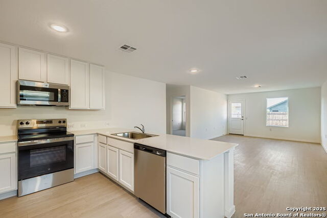 Image 3 of 10 For 1026 Graham Bnd