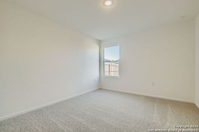 Image 6 of 10 For 1026 Graham Bnd