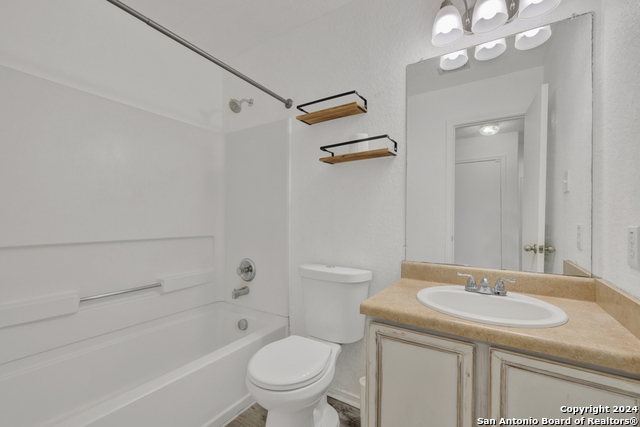 Image 21 of 24 For 3923 Invierno