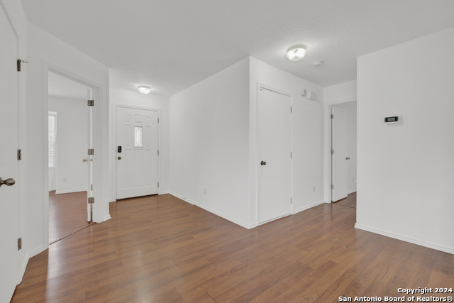 Image 4 of 24 For 3923 Invierno