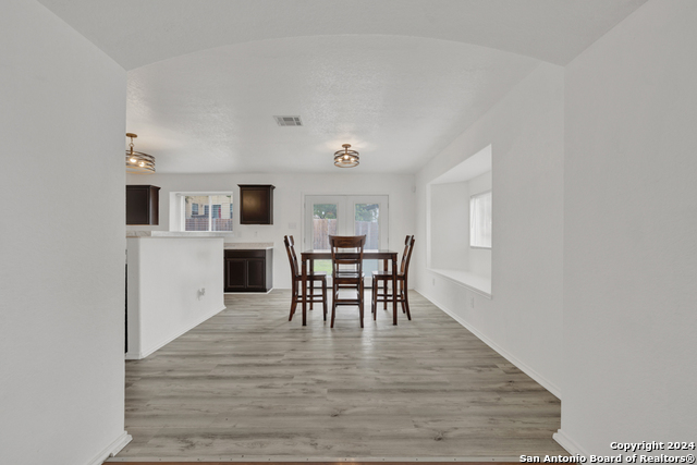 Image 8 of 24 For 3923 Invierno