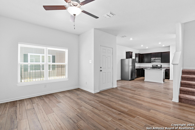 Image 6 of 14 For 10831 Quinn Court