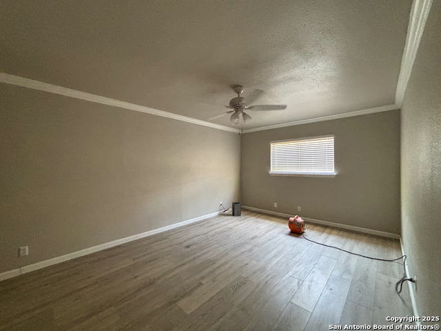 Image 11 of 19 For 14417 Waddesdon Bluff