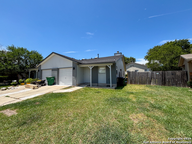 Image 3 of 19 For 14417 Waddesdon Bluff