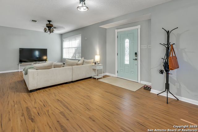 Image 4 of 28 For 14686 Stuart Rd
