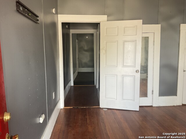 Image 3 of 11 For 519 Hammond Ave.