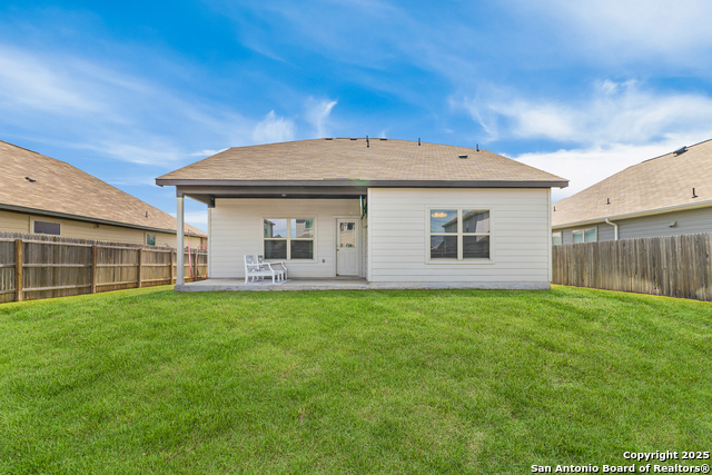 Listing photo id 28 for 217 Stag Way