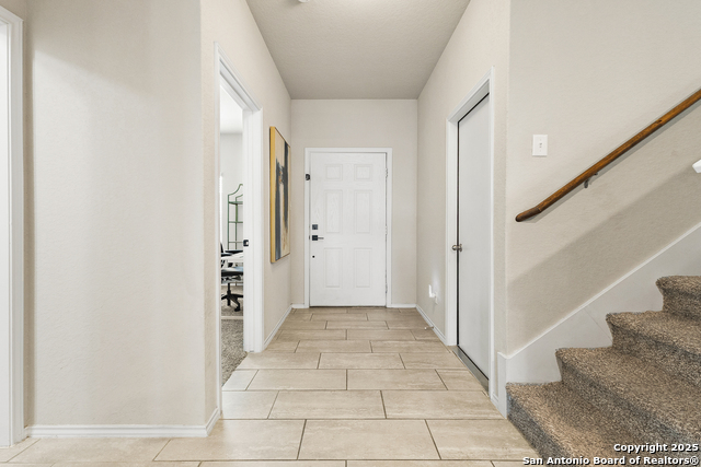 Listing photo id 2 for 217 Stag Way