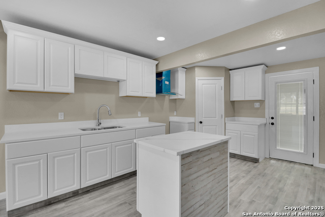 Image 12 of 30 For 1050 Nw 38th St