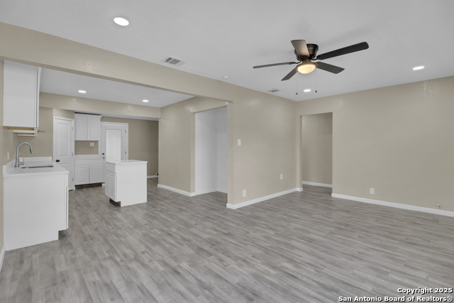 Image 8 of 30 For 1050 Nw 38th St