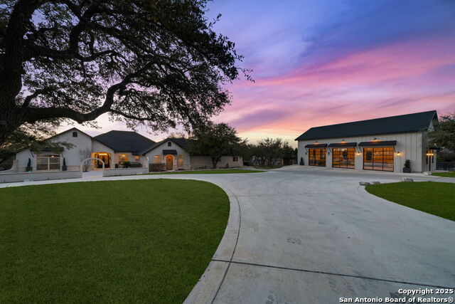 Listing photo id 0 for 26315 Ralph Fair Rd