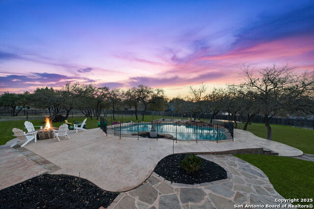 Listing photo id 19 for 26315 Ralph Fair Rd