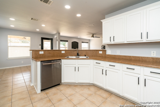 Image 21 of 60 For 9439 Anderson Way