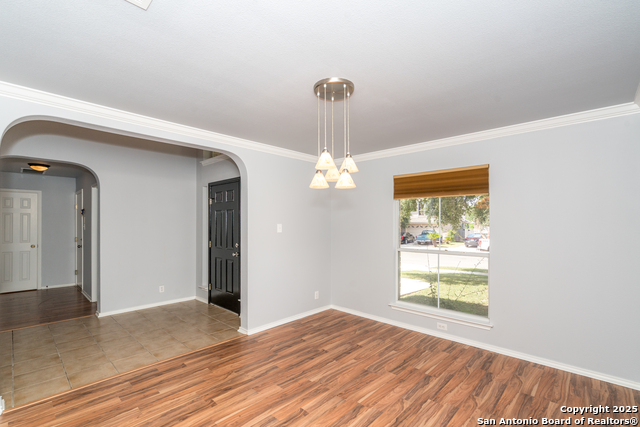 Image 6 of 60 For 9439 Anderson Way