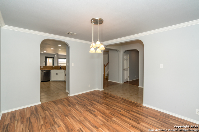 Image 7 of 60 For 9439 Anderson Way