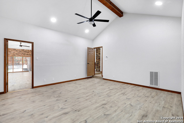 Image 22 of 43 For 13400 Vista Del Rey