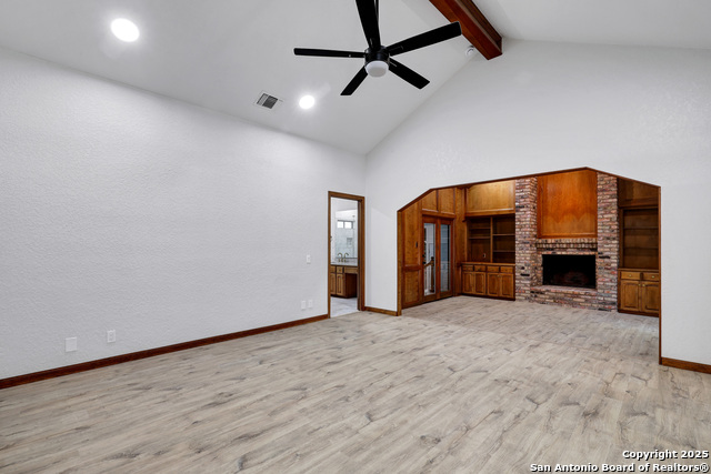 Image 23 of 43 For 13400 Vista Del Rey