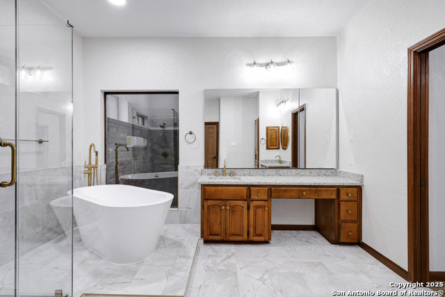 Image 27 of 43 For 13400 Vista Del Rey