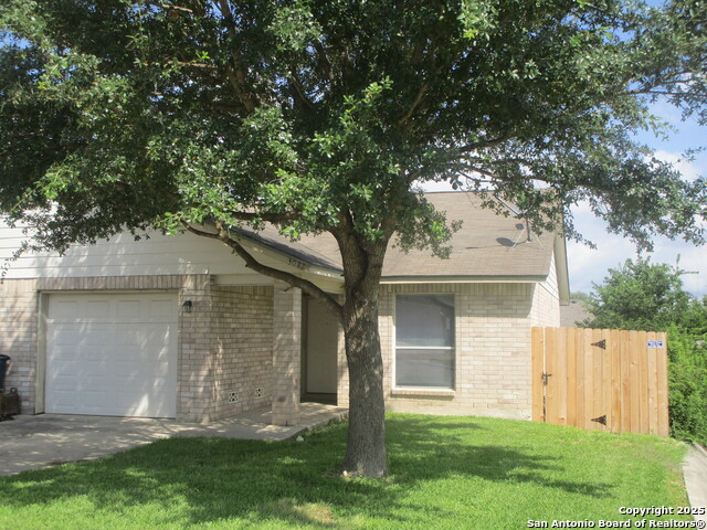 Details for 3022 Douglas Fir Dr, New Braunfels, TX 78130