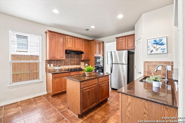 Image 12 of 33 For 3519 Arroyo Grande