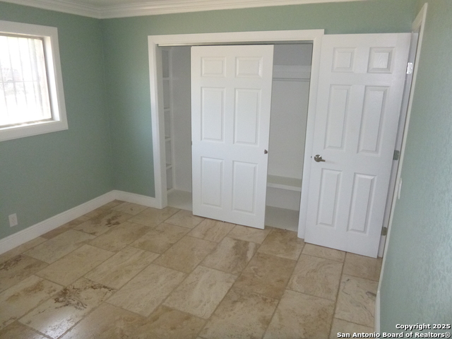 Image 10 of 15 For 5927 Stoney Creek