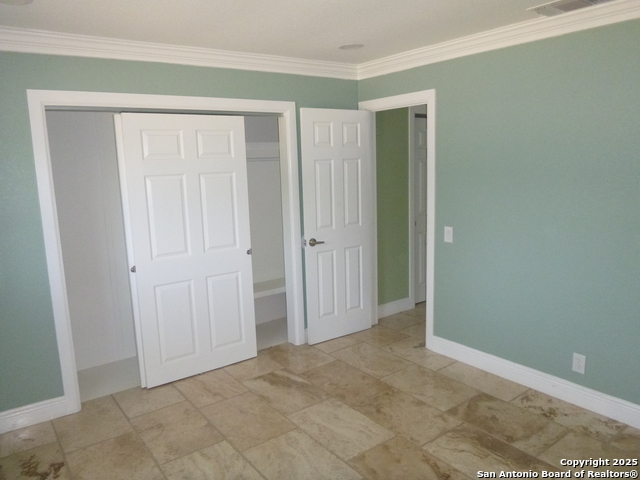Image 11 of 15 For 5927 Stoney Creek