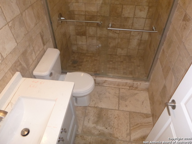 Image 13 of 15 For 5927 Stoney Creek