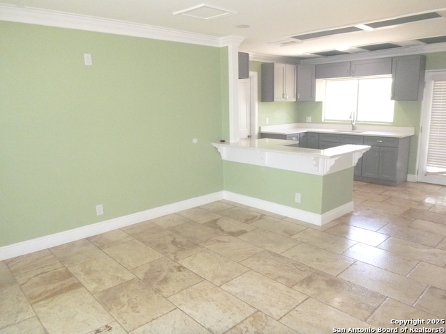 Image 7 of 15 For 5927 Stoney Creek