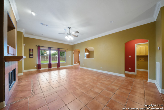 Image 5 of 28 For 1214 Sugar Land Drive