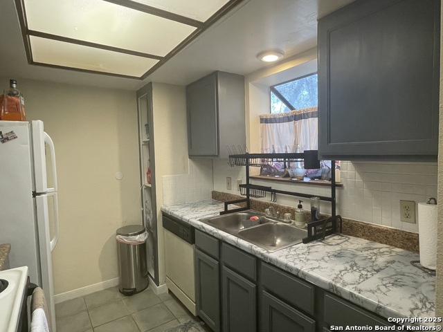 Image 8 of 14 For 11843 Braesview  401