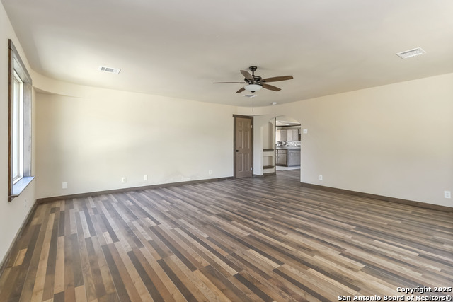 Image 4 of 23 For 1260 Comanche