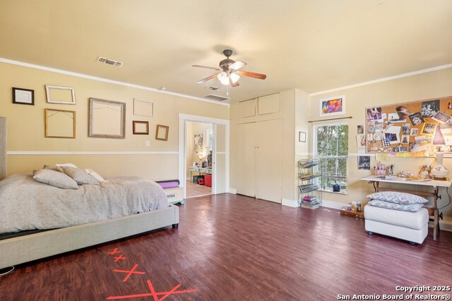 Image 22 of 38 For 1015 Elsmere W