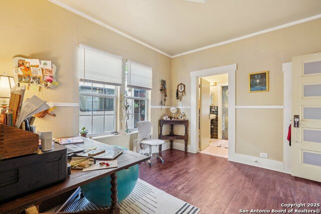 Image 26 of 38 For 1015 Elsmere W