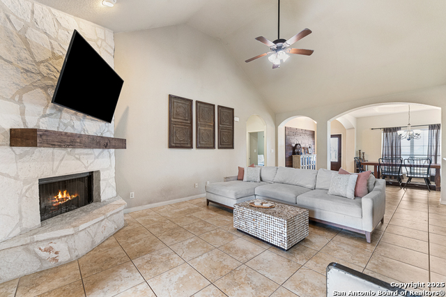 Image 8 of 23 For 911 County Road 367