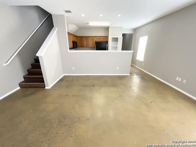 Image 17 of 39 For 7207 Golf Way  1