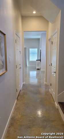 Image 13 of 40 For 1002 Morningside Dr  6