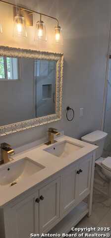 Image 29 of 40 For 1002 Morningside Dr  6