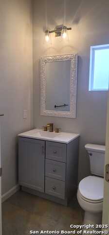 Image 9 of 40 For 1002 Morningside Dr  6