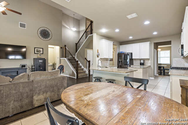 Image 14 of 35 For 12301 Lattice Cv