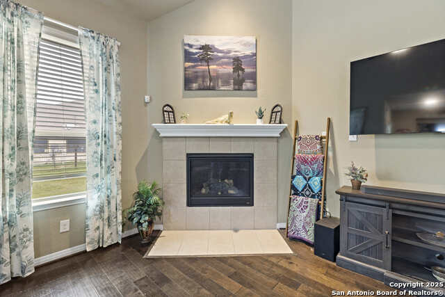 Image 17 of 35 For 12301 Lattice Cv