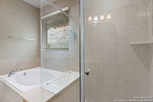 Image 23 of 35 For 12301 Lattice Cv