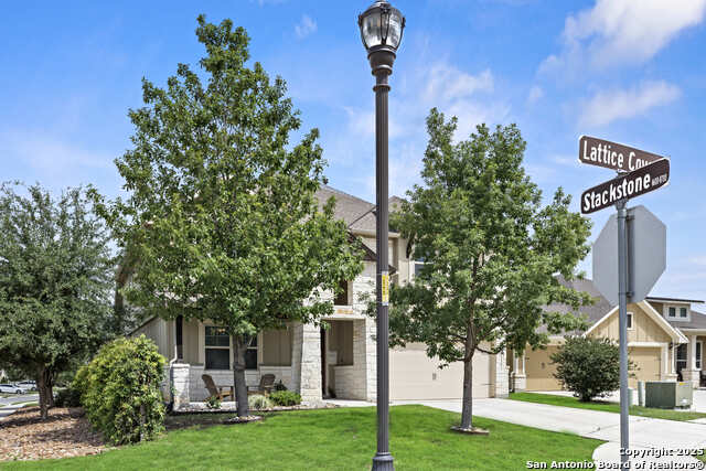 Image 3 of 35 For 12301 Lattice Cv