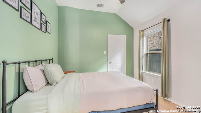 Image 13 of 20 For 2105 Elysian